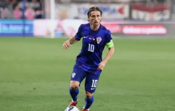 莫德里奇颧骨骨折手术完成 有望赶世界杯