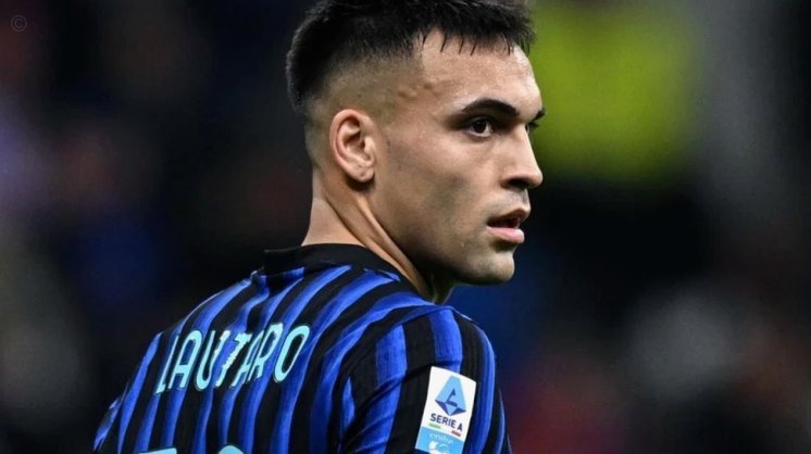 巴萨三中锋：小蜘蛛或劳塔罗？