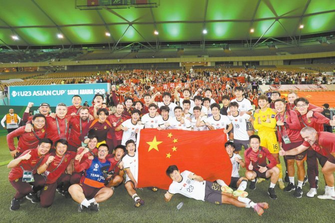 这支中国男足让一追三，时隔22年再进亚洲杯4强
