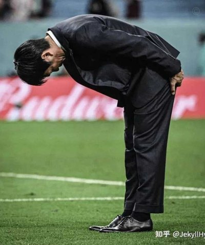 日本U17主帅：下半场这粒早早丢球对我们打击极大。