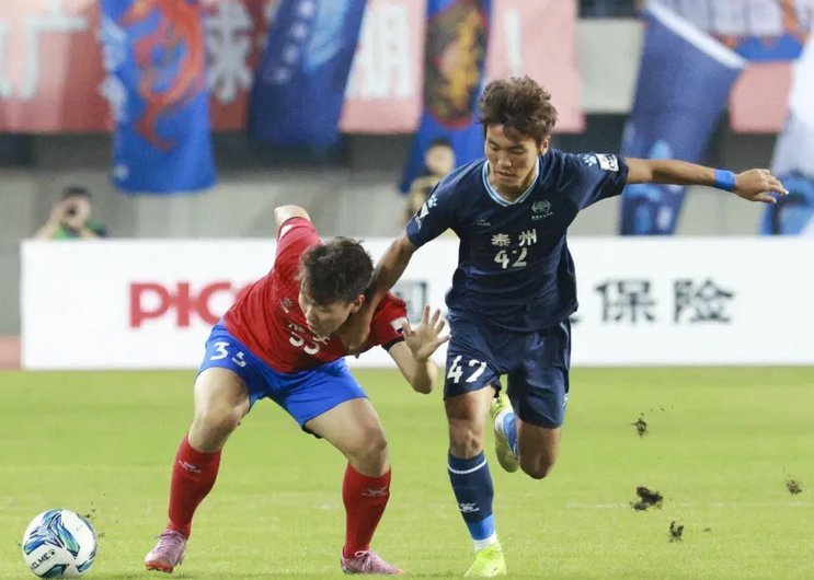 刘俊伯首开纪录！泰州1-0力克苏州，历史性胜利！