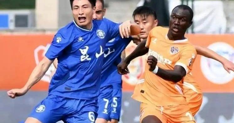 海牛前锋叶博亚因暴力行为被停赛罚款