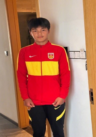 董路底气来袭：青少年崛起成关键