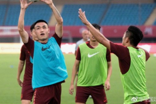 U23国足0-0伊朗全场数据：控球率32%-68%，射正1-0，角球2-9