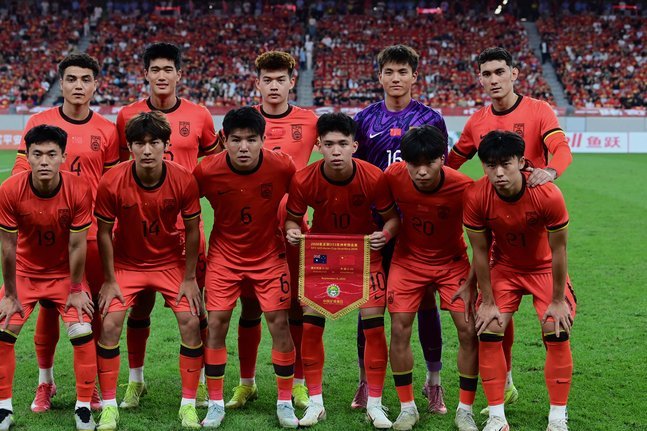 胡荷韬跟进爆射破门！U23国足2-0泰国